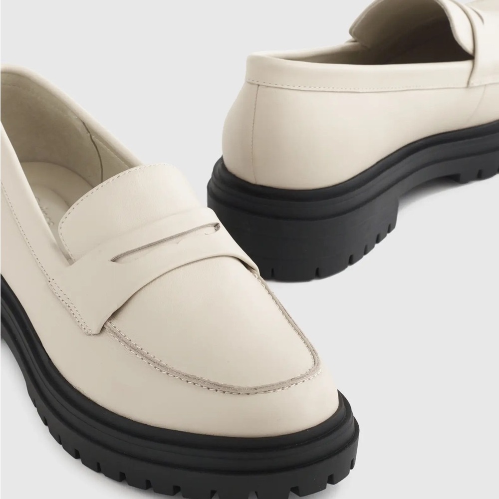 Women's Cream Loafers with Black Soles
